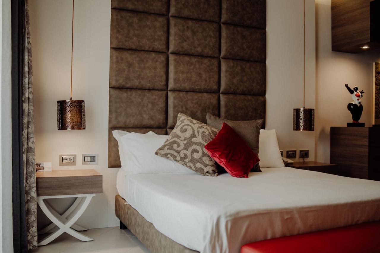 Hotel Niagara カタンザーロ エクステリア 写真