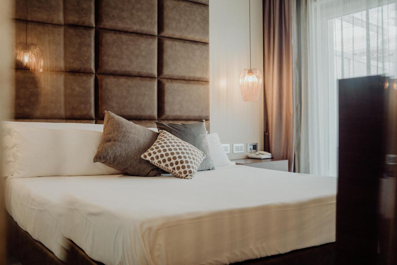 Hotel Niagara カタンザーロ エクステリア 写真