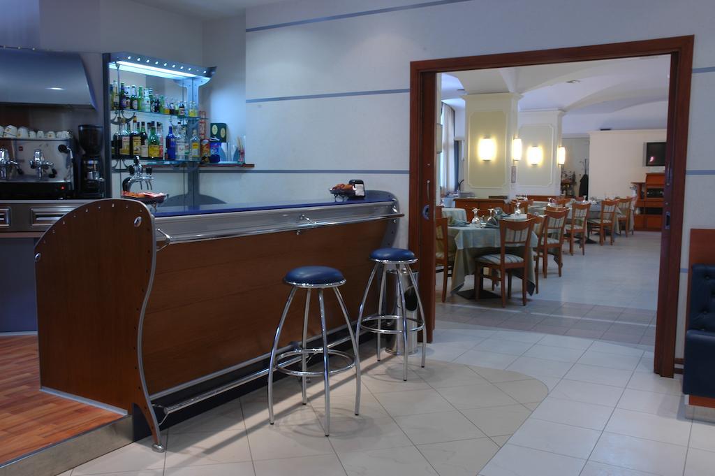 Hotel Niagara カタンザーロ エクステリア 写真