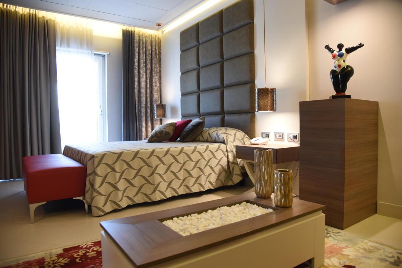 Hotel Niagara カタンザーロ エクステリア 写真