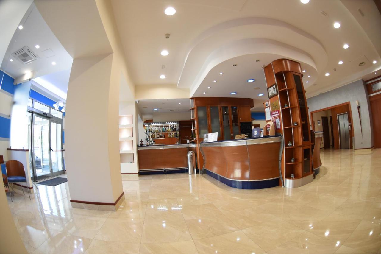 Hotel Niagara カタンザーロ エクステリア 写真